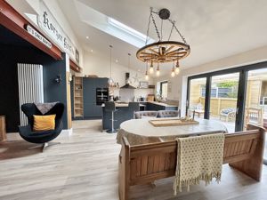 Photo 23- click for photo gallery